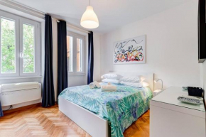 Luminous Apartment few steps from Piazza Navona